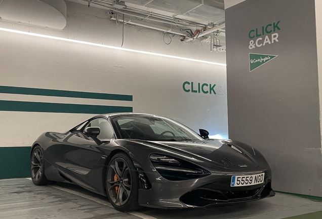 McLaren 720S Spider