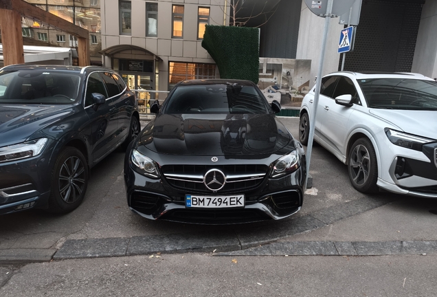 Mercedes-AMG E 63 S W213