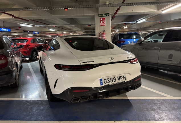 Mercedes-AMG GT 63 C192