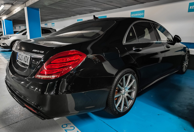Mercedes-AMG S 63 V222