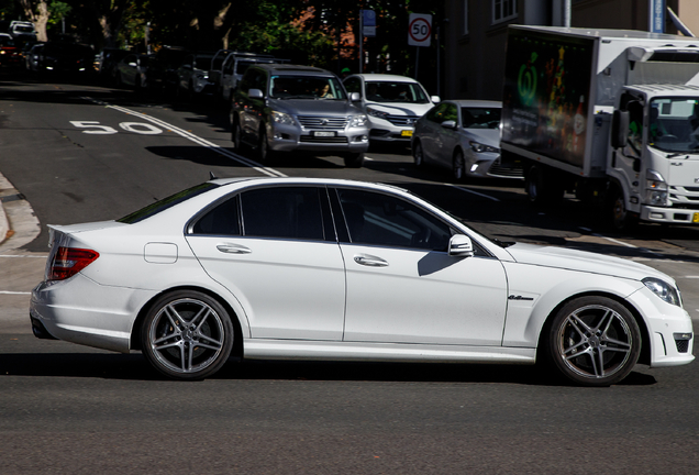 Mercedes-Benz C 63 AMG W204 2012