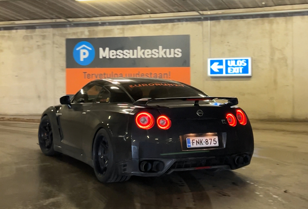 Nissan GT-R 2014