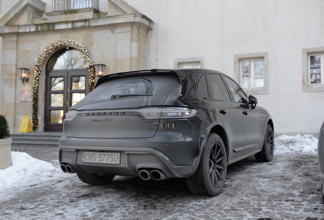 Porsche 95B Macan GTS MkIII