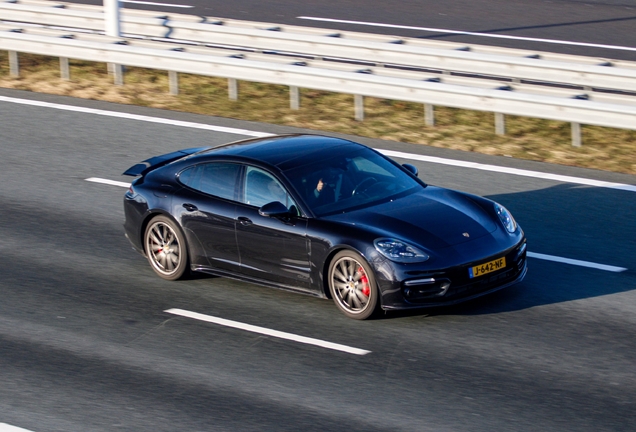 Porsche 971 Panamera GTS MkI