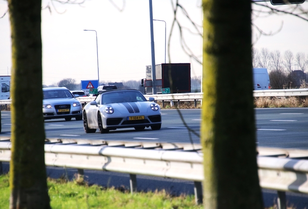 Porsche 992 Carrera GTS Cabriolet MkI