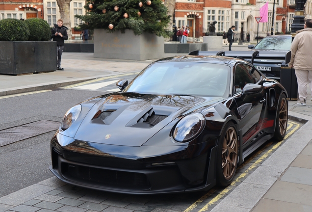 Porsche 992 GT3 RS MkI Weissach Package