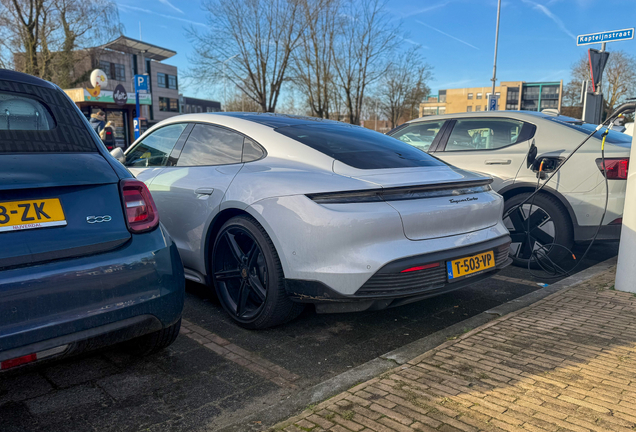 Porsche Taycan Turbo