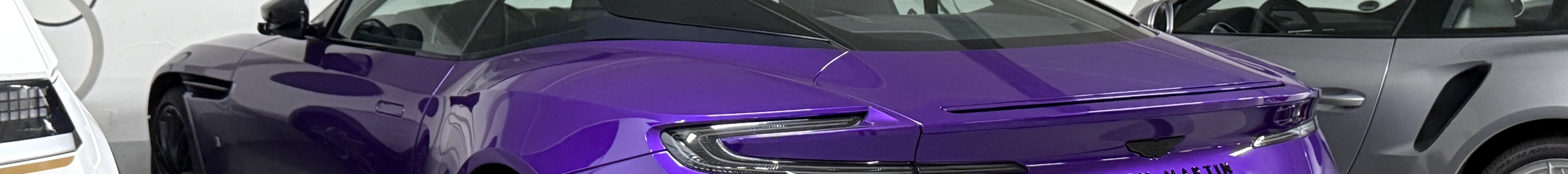 Aston Martin DB11 V8