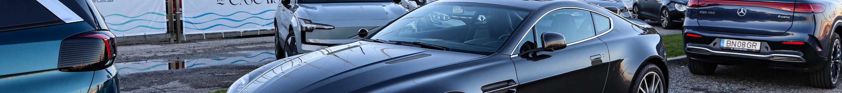 Aston Martin V8 Vantage S