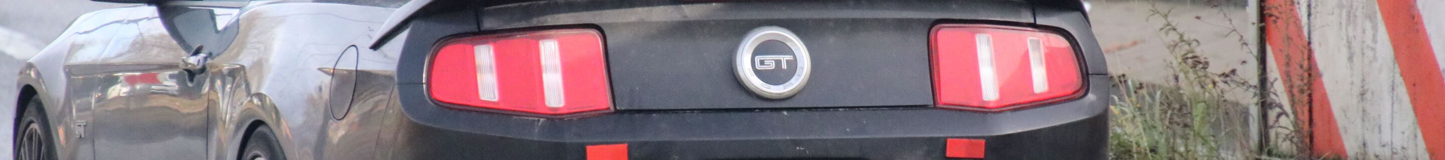 Ford Mustang GT Convertible 2010