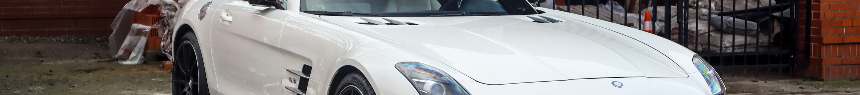 Mercedes-Benz SLS AMG Roadster