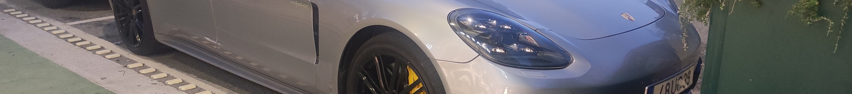 Porsche 971 Panamera Turbo S E-Hybrid MkI