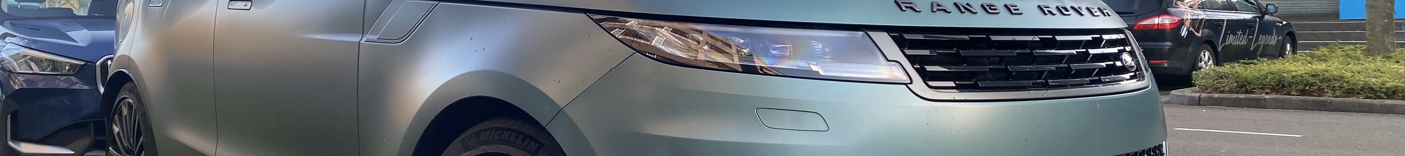 Range Rover Sport SV 2025 Celestial Collection