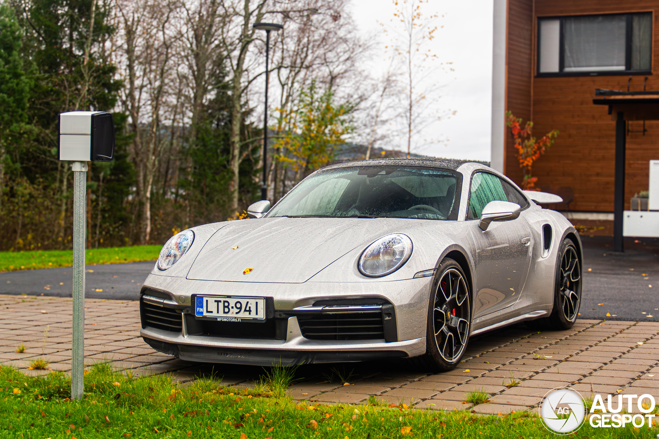 Porsche 992 Turbo MkI