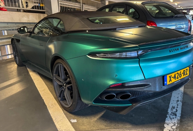 Aston Martin DBS Superleggera Volante