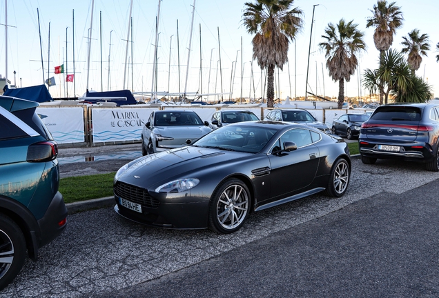 Aston Martin V8 Vantage S