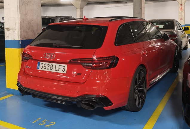 Audi RS4 Avant B9