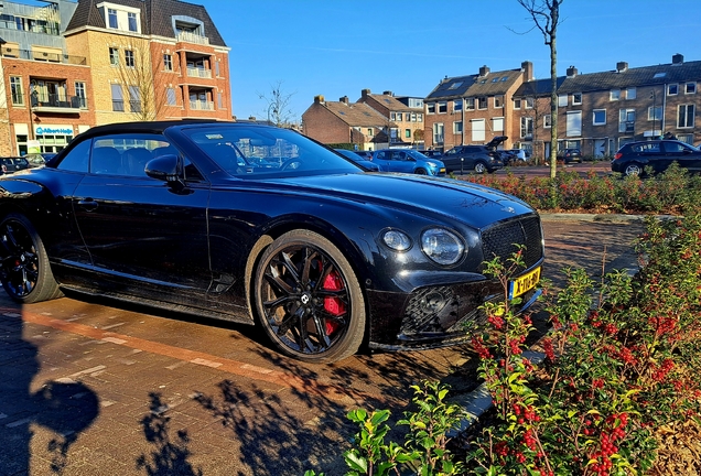 Bentley Continental GTC V8 S 2023