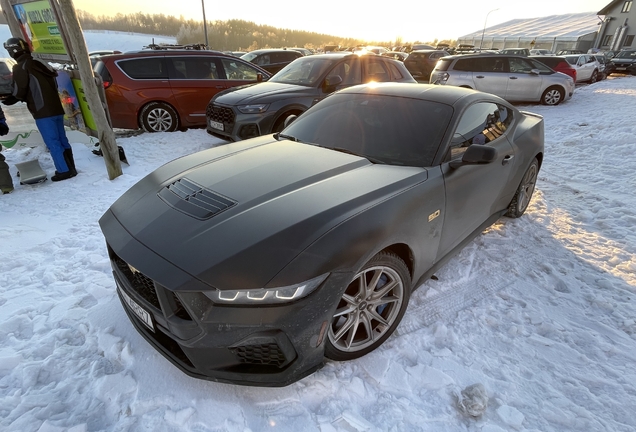 Ford Mustang GT 2024