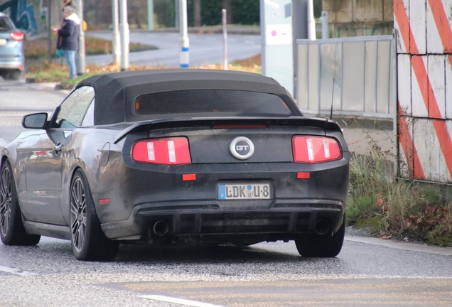 Ford Mustang GT Convertible 2010