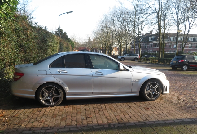 Mercedes-Benz C 63 AMG W204