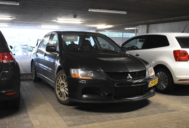 Mitsubishi Lancer Evolution IX