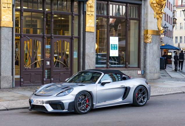Porsche 718 Spyder RS