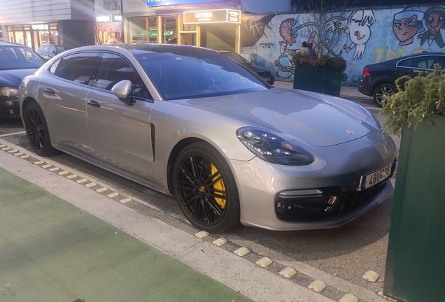 Porsche 971 Panamera Turbo S E-Hybrid MkI