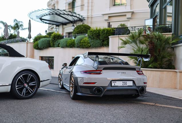 Porsche 991 GT2 RS Weissach Package