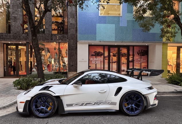 Porsche 992 GT3 RS MkI Weissach Package