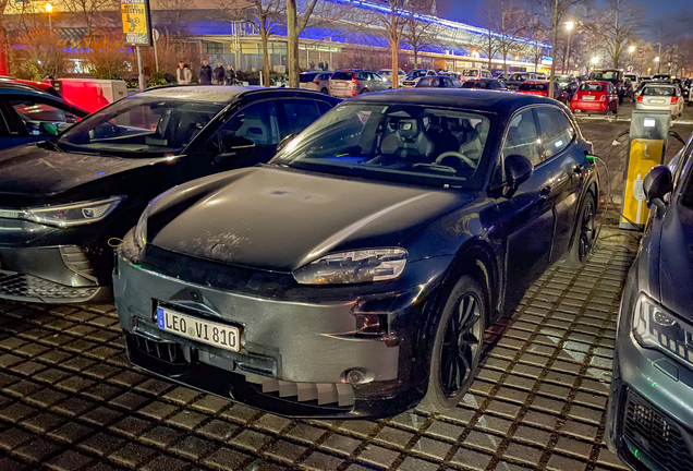 Porsche Cayenne Turbo Electric