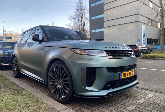 Range Rover Sport SV 2025 Celestial Collection