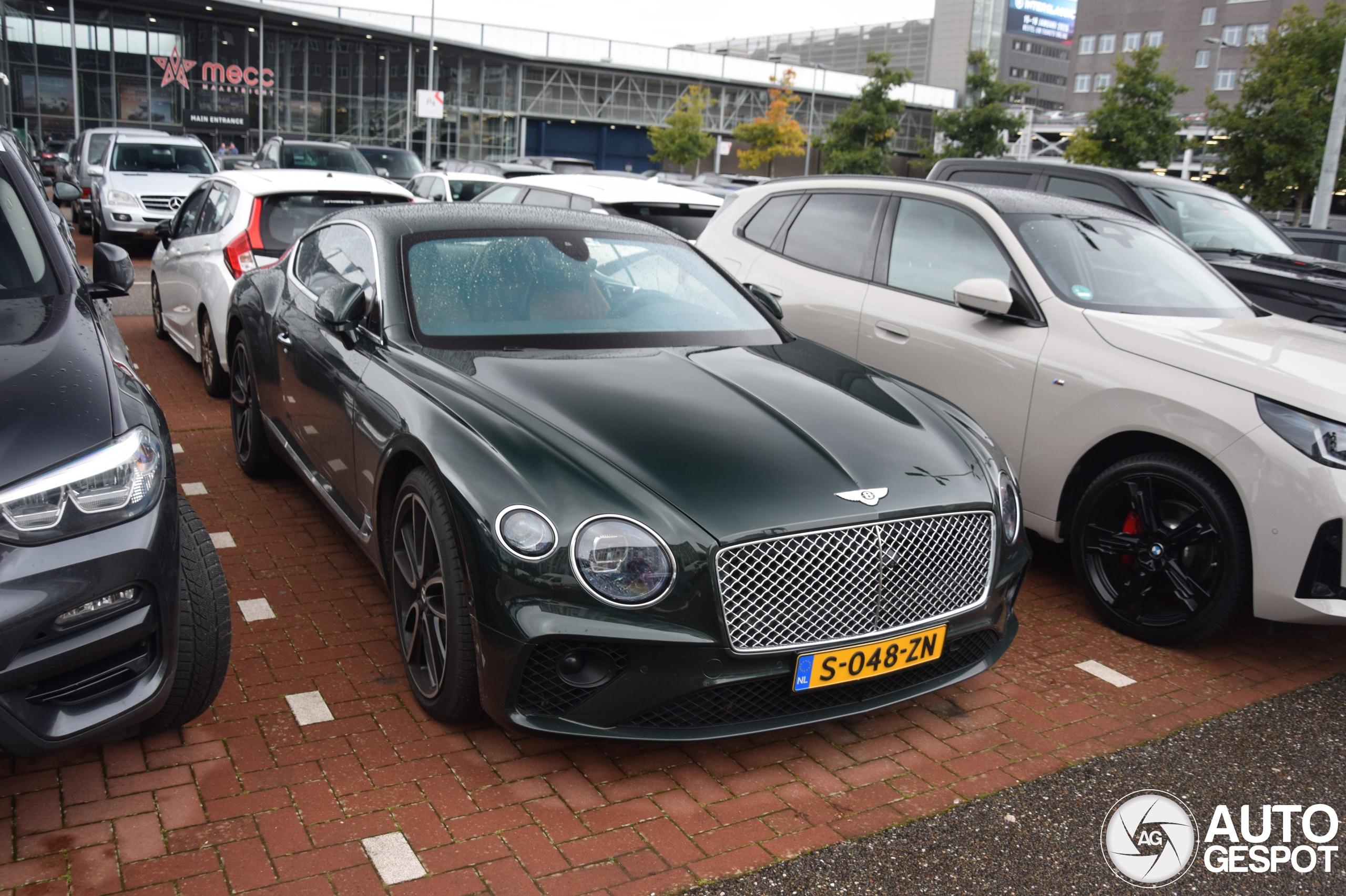 Bentley Continental Gt V8