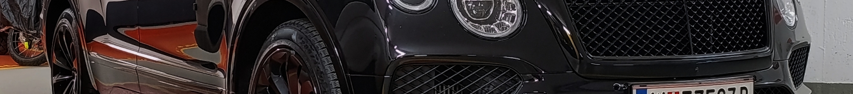 Bentley Bentayga V8