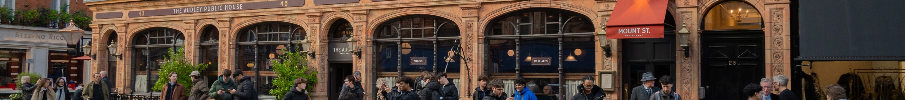 Ferrari 812 Competizione A