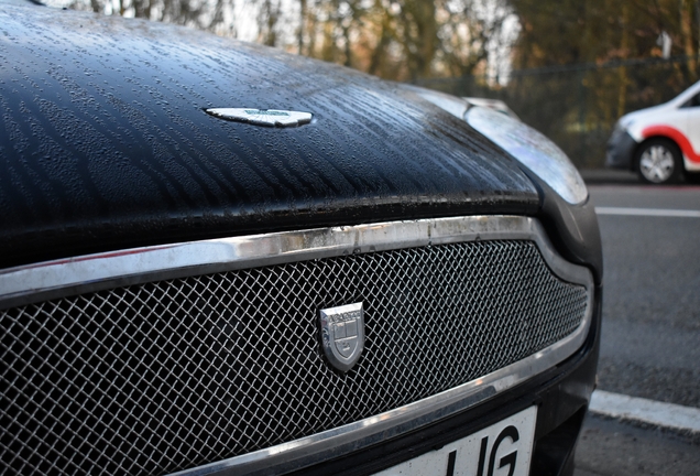 Aston Martin V8 Vantage Roadster