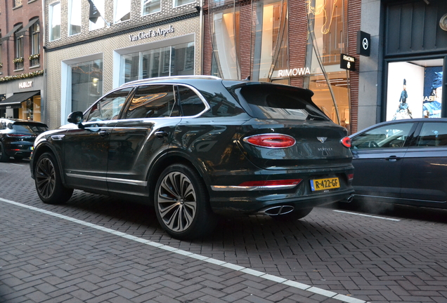 Bentley Bentayga V8 2021