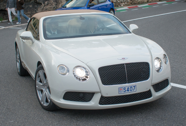 Bentley Continental GTC V8