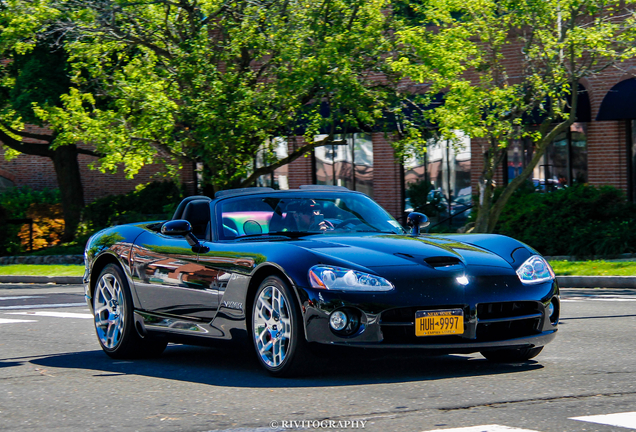 Dodge Viper SRT-10 Roadster 2003