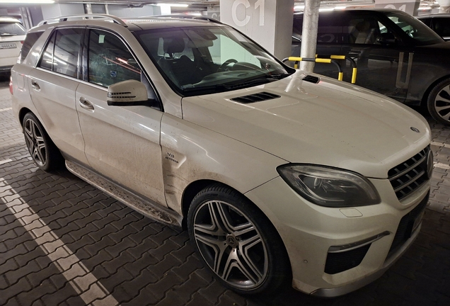 Mercedes-Benz ML 63 AMG W166