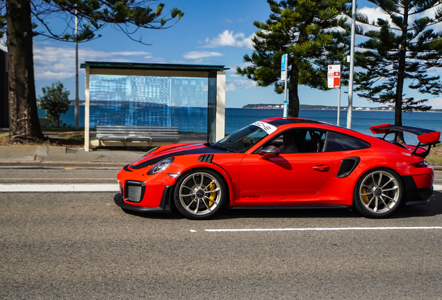 Porsche 991 GT2 RS Weissach Package