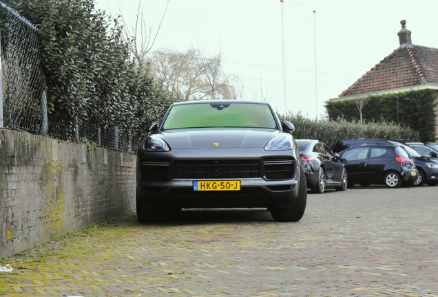 Porsche Cayenne Coupé Turbo S E-Hybrid