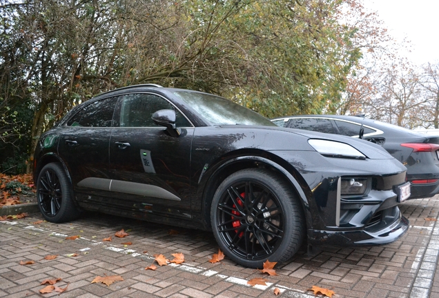 Porsche Macan EV Turbo