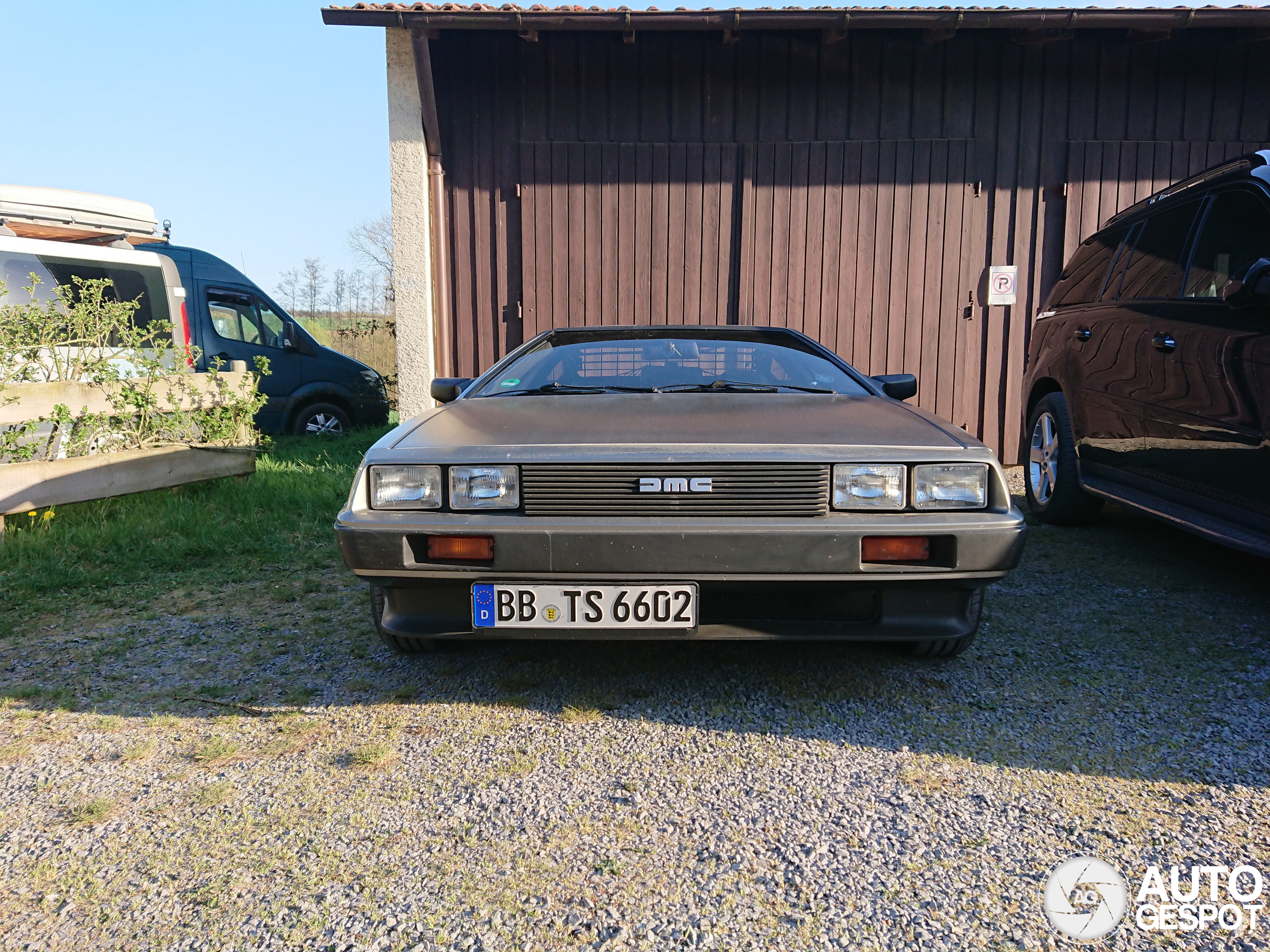 DeLorean DMC-12