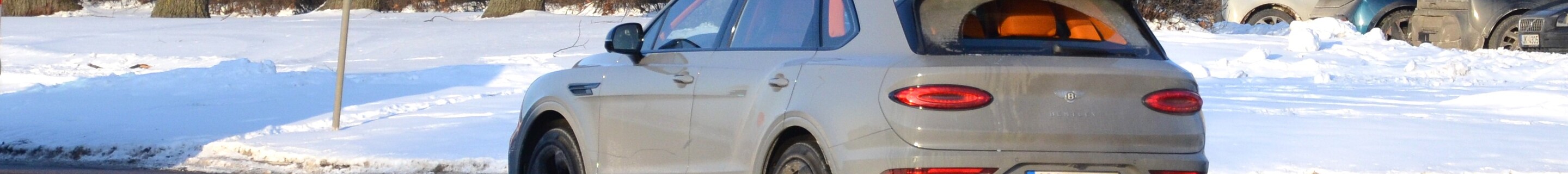 Bentley Bentayga V8 S 2024