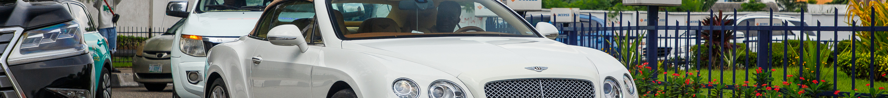 Bentley Continental GTC V8