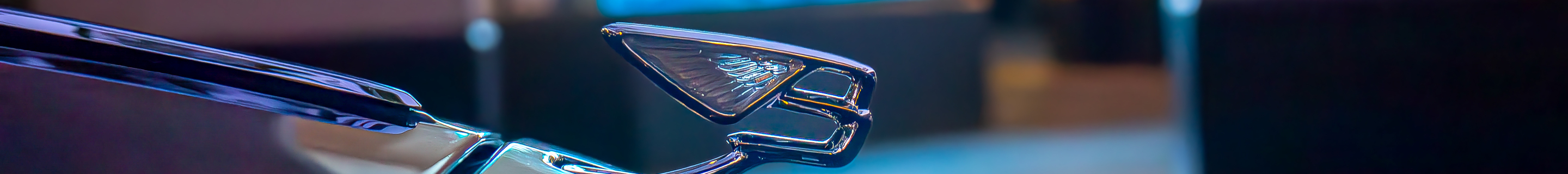 Bentley Flying Spur Azure 2025