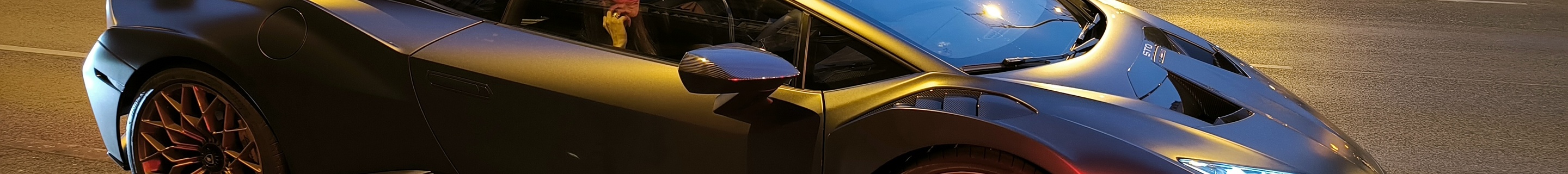 Lamborghini Huracán LP640-2 STO