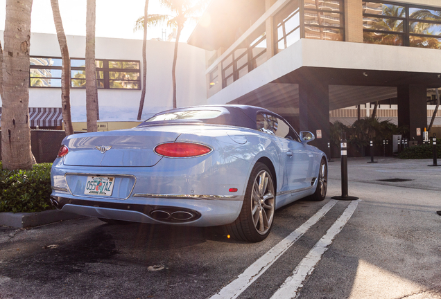 Bentley Continental GTC V8 Azure
