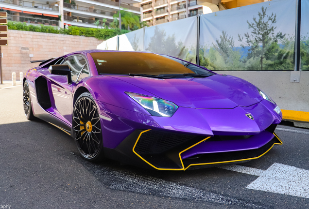 Lamborghini Aventador LP750-4 SuperVeloce